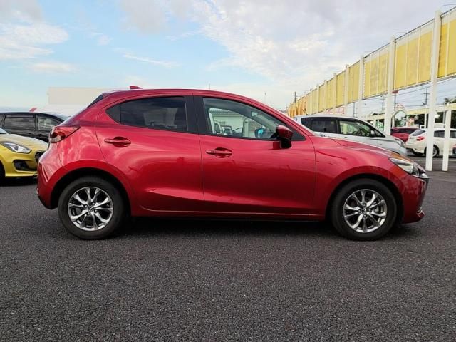 MAZDA MAZDA2 2020