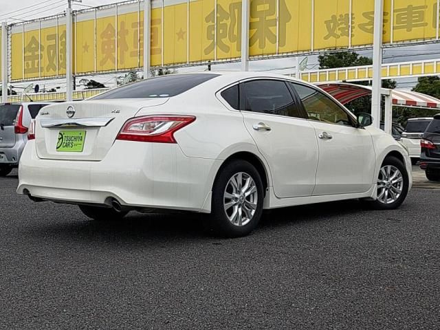NISSAN TEANA 2015
