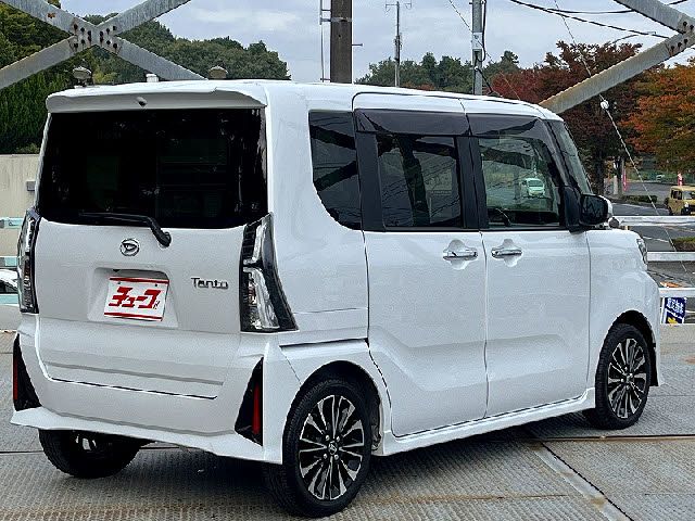 DAIHATSU TANTO CUSTOM 2023