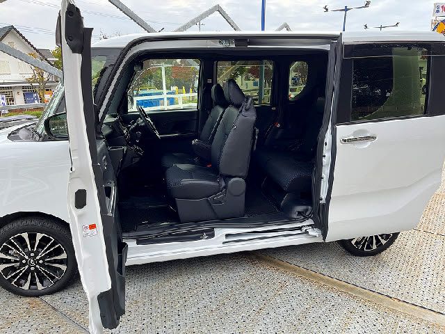 DAIHATSU TANTO CUSTOM 2023