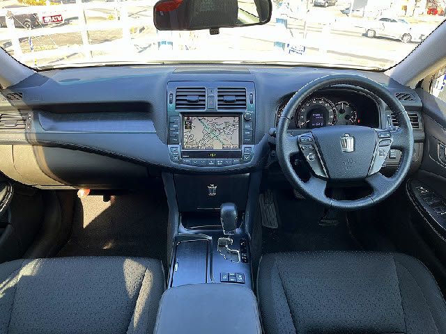 TOYOTA CROWN sedan 2009