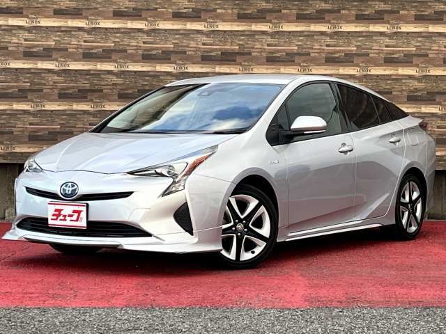TOYOTA PRIUS 2017