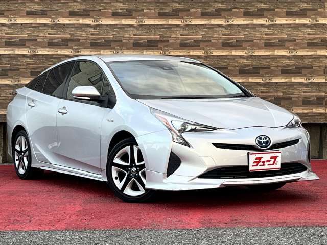 TOYOTA PRIUS 2017