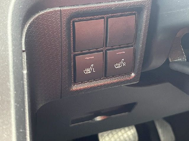 DAIHATSU TANTO FAN CROSS 4WD 2023