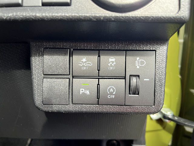 DAIHATSU TANTO FAN CROSS 4WD 2023