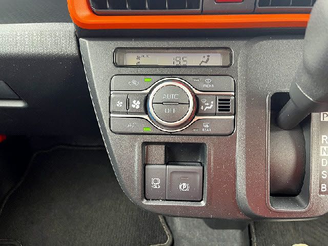 DAIHATSU TANTO FAN CROSS 4WD 2023