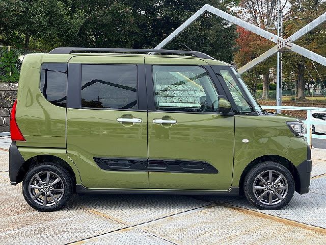 DAIHATSU TANTO FAN CROSS 4WD 2023