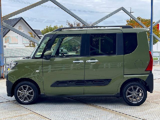 DAIHATSU TANTO FAN CROSS 4WD 2023