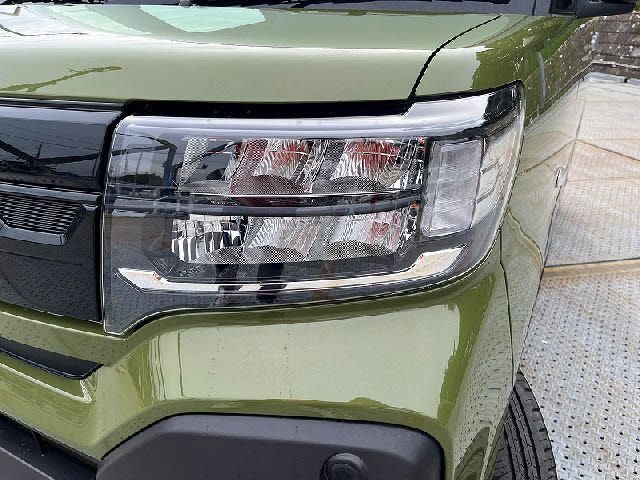 DAIHATSU TANTO FAN CROSS 4WD 2023