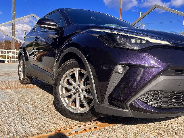 TOYOTA C-HR 2022