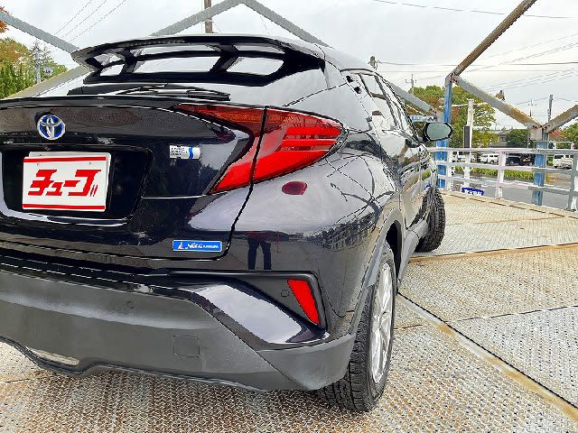 TOYOTA C-HR 2022