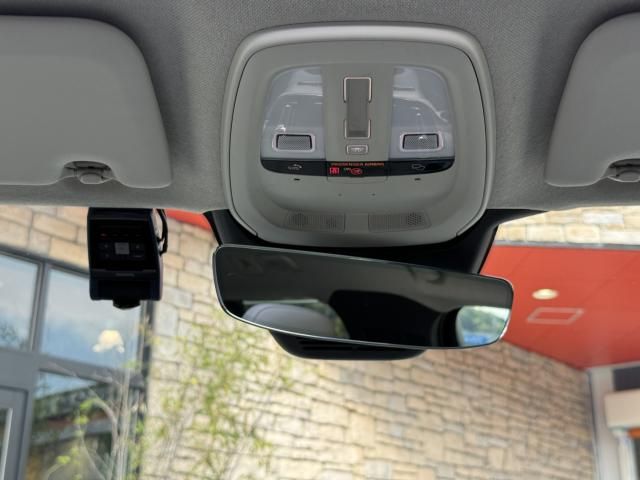 VOLVO VOLVO XC40 2023