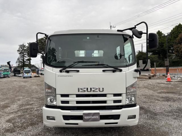 ISUZU FORWARD 2012