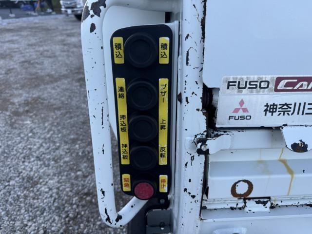 MITSUBISHI CANTER 2018