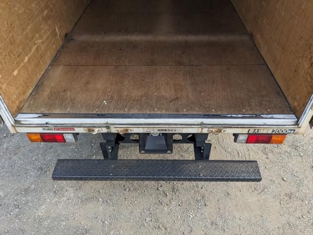 MITSUBISHI CANTER 2017