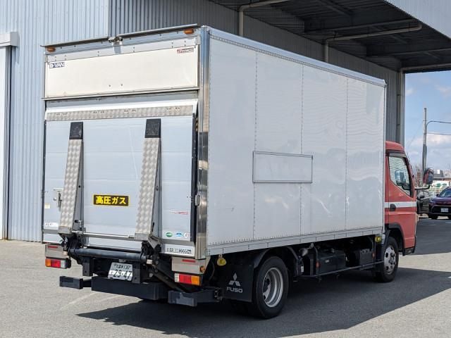 MITSUBISHI CANTER 2016