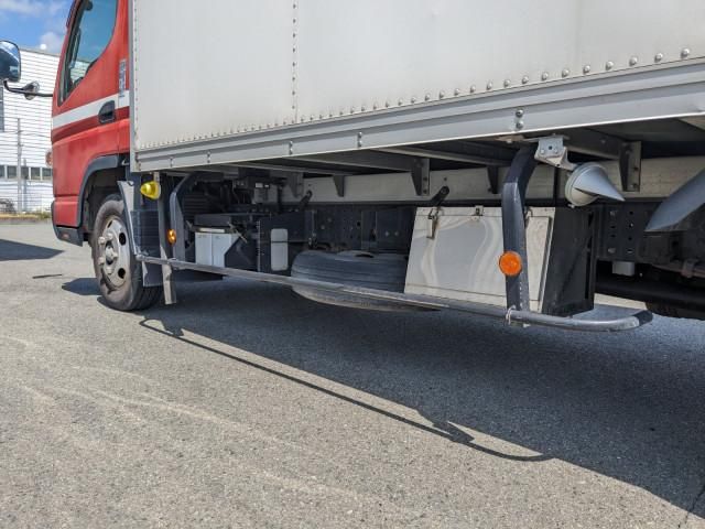 MITSUBISHI CANTER 2016