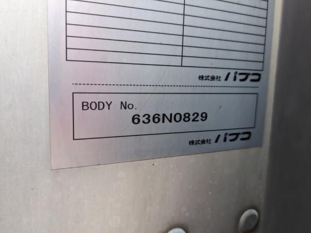 MITSUBISHI CANTER 2016