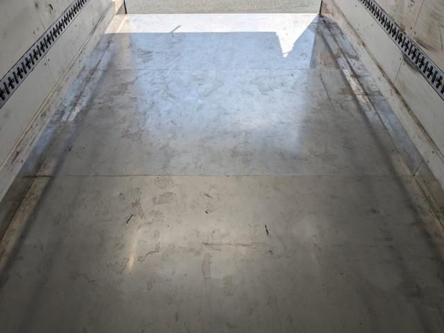 MITSUBISHI CANTER 2016