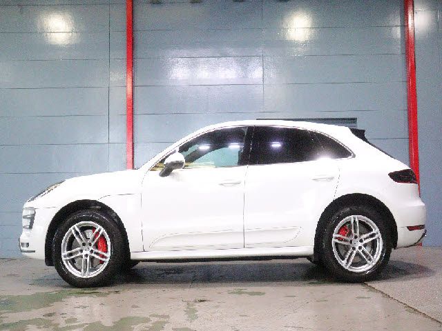 PORSCHE PORSCHE Macan 2018