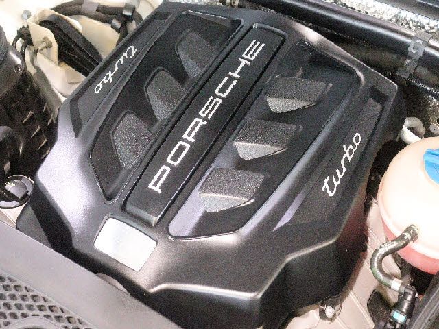 PORSCHE PORSCHE Macan 2018