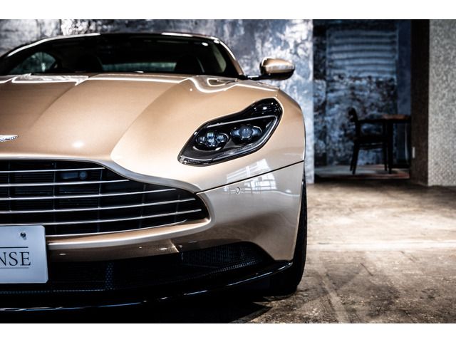 ASTON MARTIN ASTON MARTIN open 2018