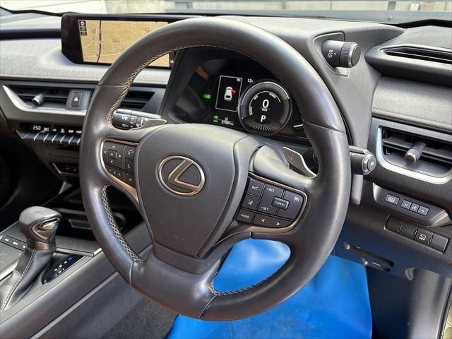TOYOTA LEXUS UX250h 2020