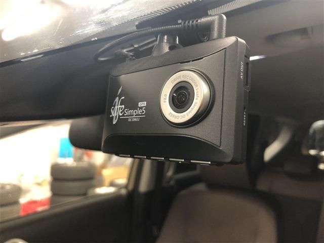 TOYOTA SIENTA 4WD 2020