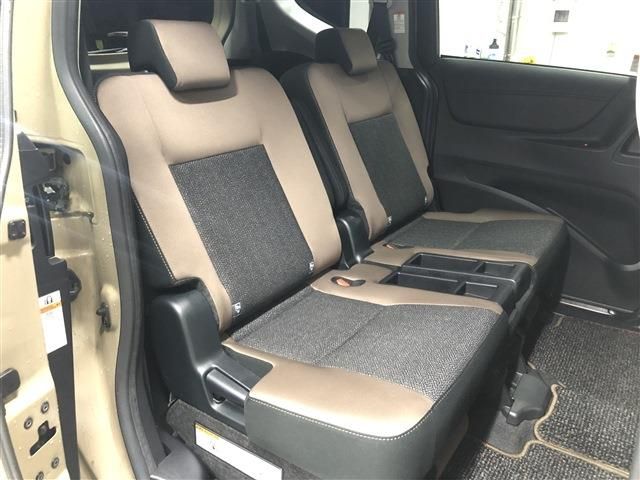 TOYOTA SIENTA 4WD 2020