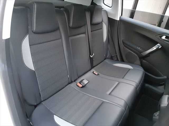 PEUGEOT PEUGEOT 2008 2016