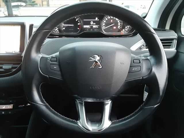 PEUGEOT PEUGEOT 2008 2016
