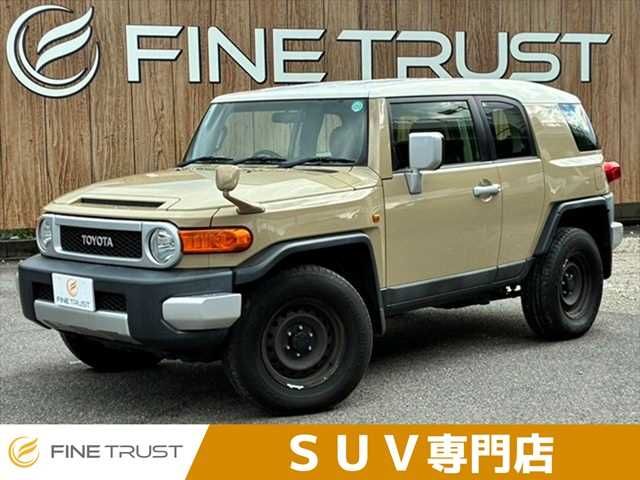 TOYOTA FJ CRUISER 4WD 2015