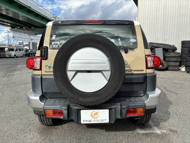 TOYOTA FJ CRUISER 4WD 2015