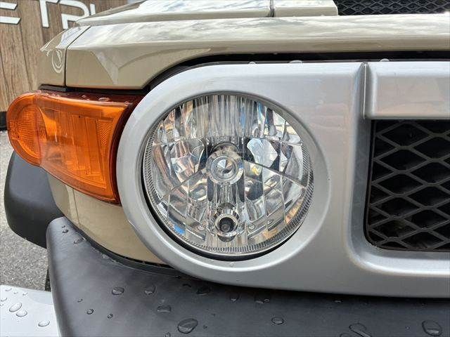 TOYOTA FJ CRUISER 4WD 2015