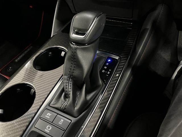 TOYOTA CROWN sedan hybrid 4WD 2020