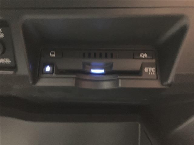 TOYOTA CROWN sedan hybrid 4WD 2020