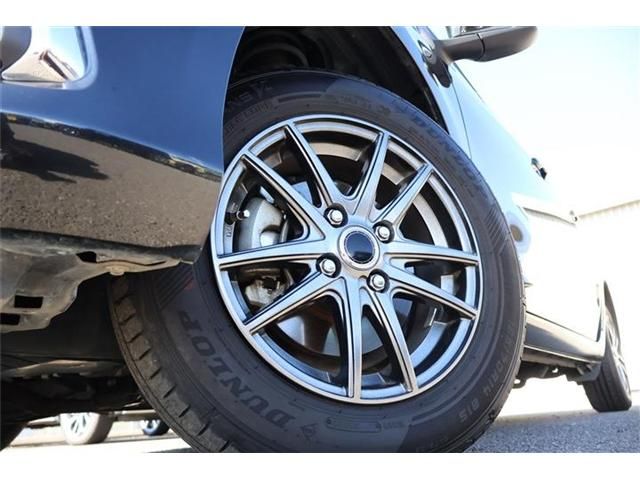 TOYOTA VITZ  4WD 2017