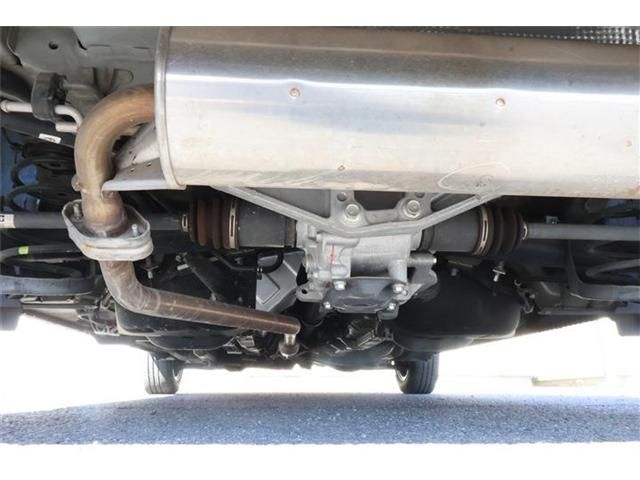 TOYOTA VITZ  4WD 2017