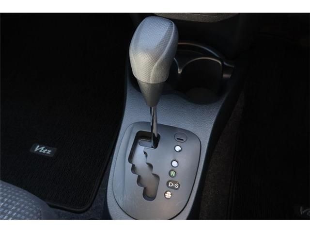 TOYOTA VITZ  4WD 2017