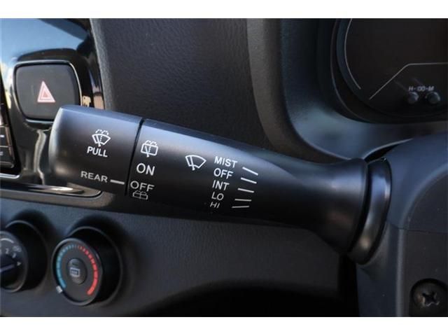 TOYOTA VITZ  4WD 2017