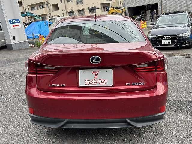 TOYOTA LEXUS IS300h 2015