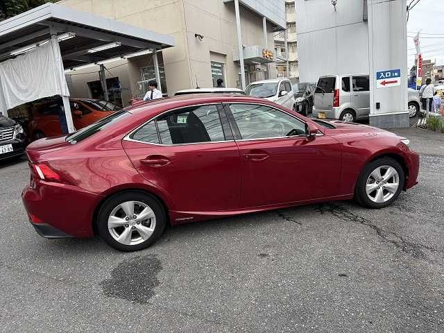TOYOTA LEXUS IS300h 2015