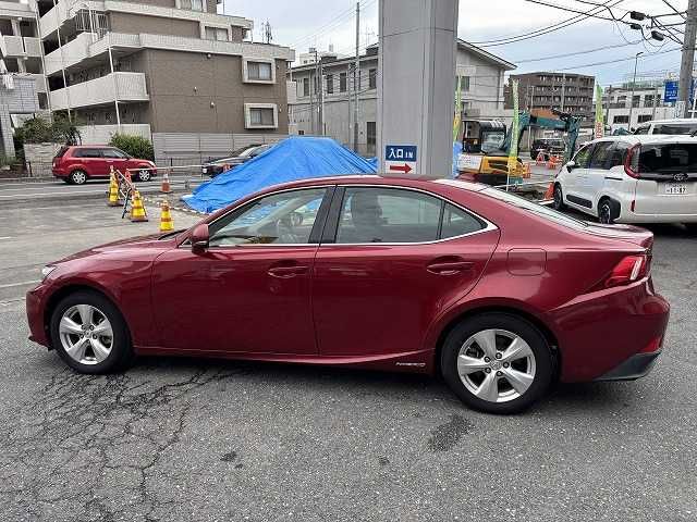 TOYOTA LEXUS IS300h 2015