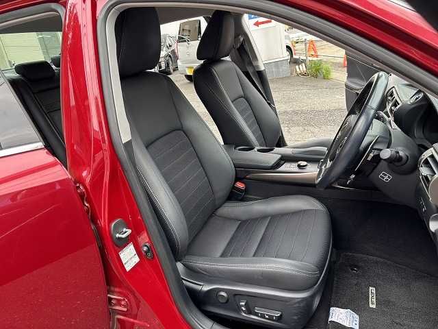 TOYOTA LEXUS IS300h 2015