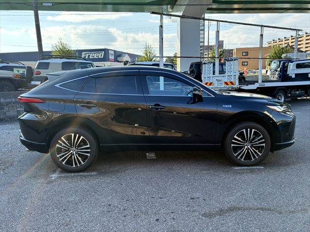 TOYOTA HARRIER PHEV 2023