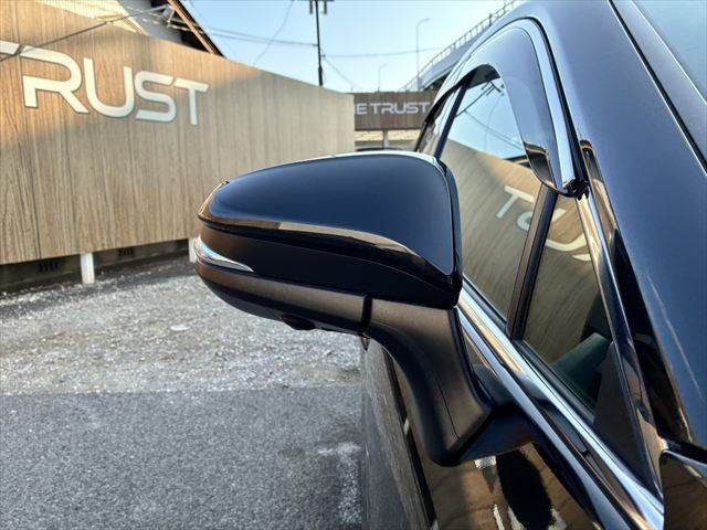 TOYOTA HARRIER PHEV 2023