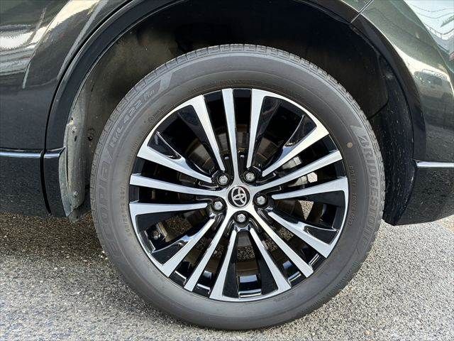 TOYOTA HARRIER PHEV 2023