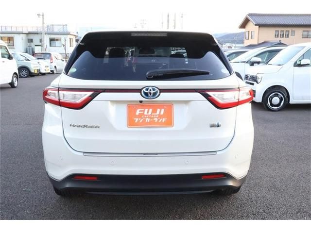 TOYOTA HARRIER HYBRID 2020