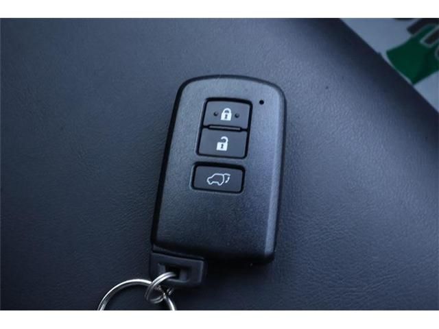 TOYOTA HARRIER HYBRID 2020