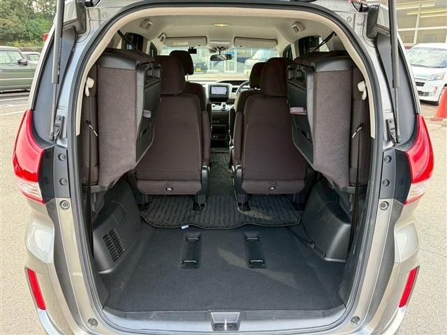 HONDA FREED HYBRID 2022